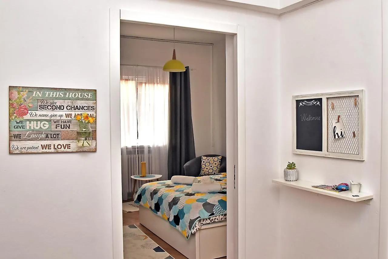 Sweet Story Central Apartment Bucarest